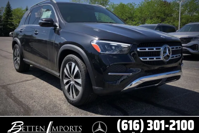 2025 Mercedes Benz GLE 450 4MATIC photo 1