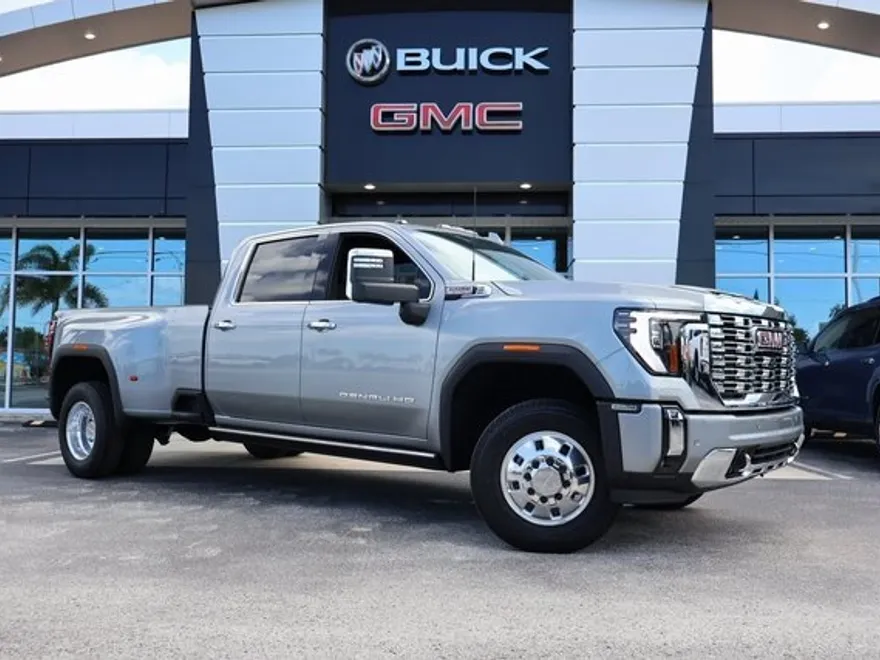 2025 Gmc Sierra 3500 HD Denali photo 1