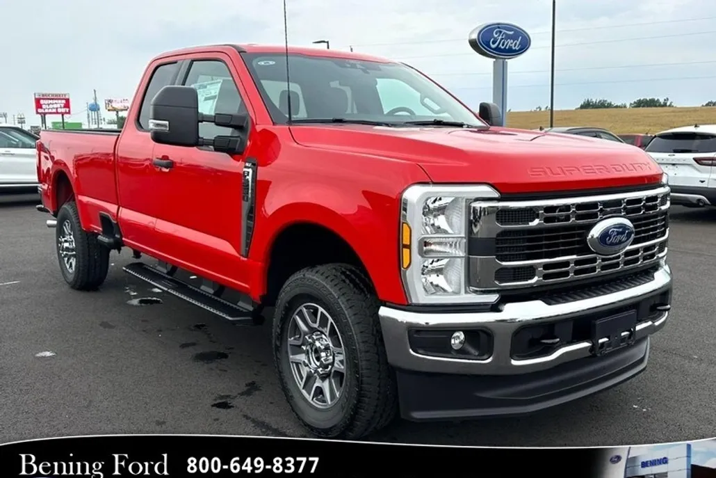 2025 Ford F-350 photo 1