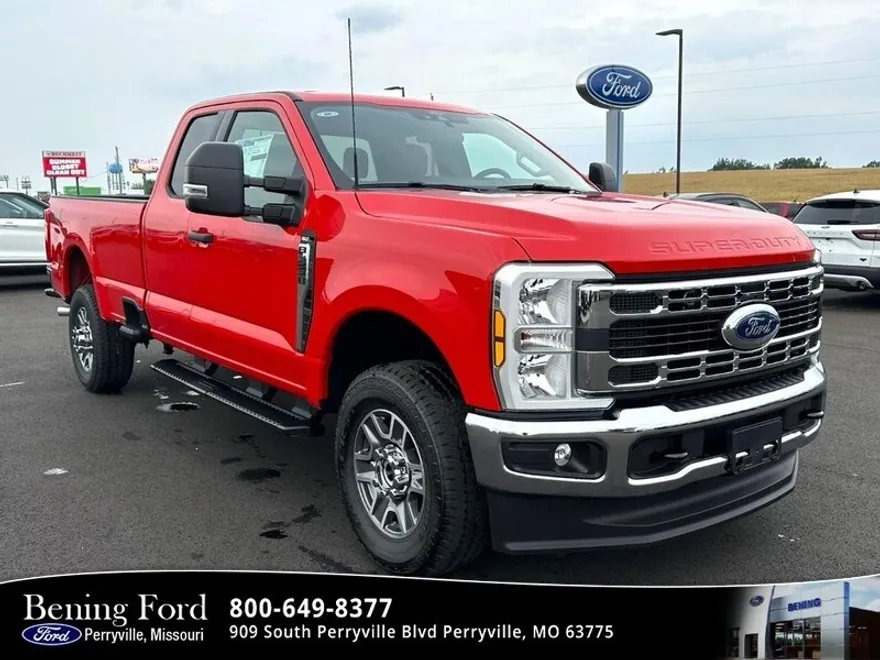 2025 Ford F-350 photo 1