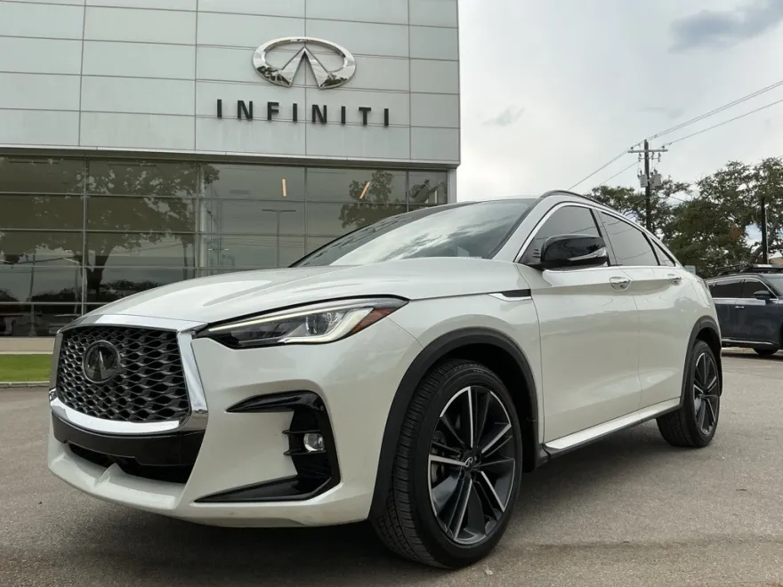 2023 Infiniti QX55 Luxe photo 1