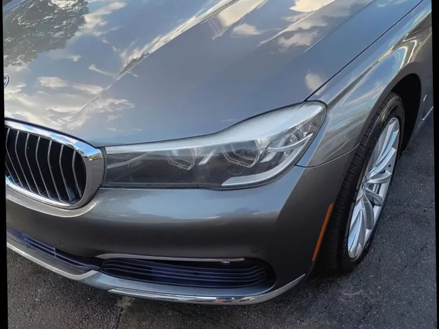 2016 Bmw 740i 7-series photo 1