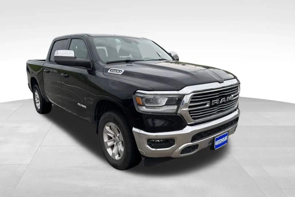 2023 Ram 1500 Laramie photo 1