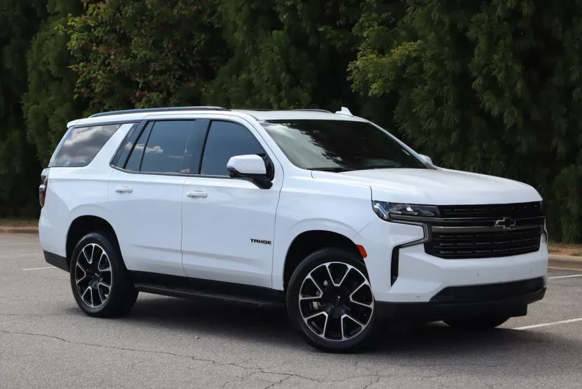2022 Chevrolet Tahoe RST photo 1