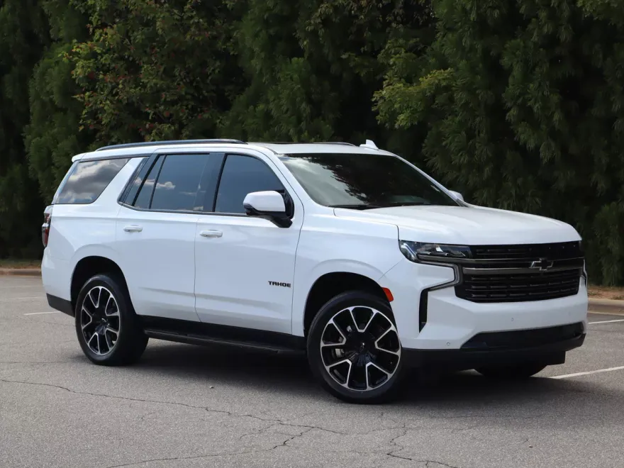 2022 Chevrolet Tahoe RST photo 1