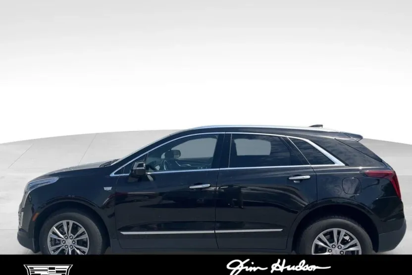 2022 Cadillac XT5 Premium Luxury photo 1