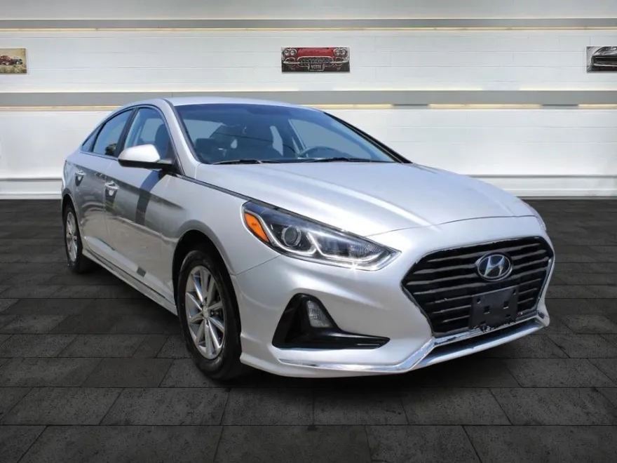 2019 Hyundai Sonata Eco SE SE photo 1