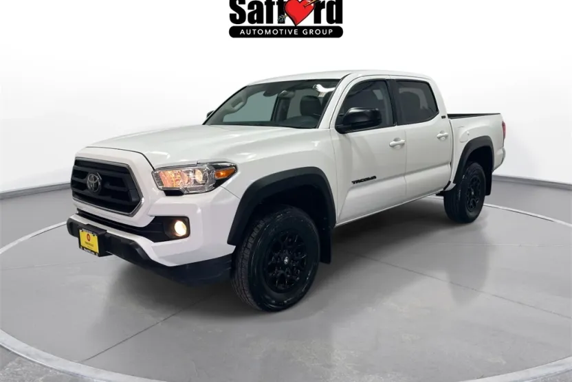 2023 Toyota Tacoma SR5 photo 1