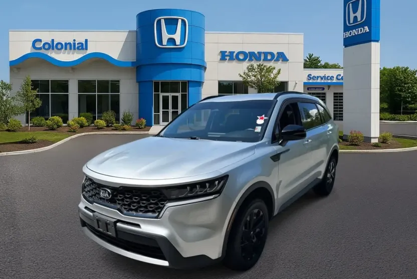 2021 Kia Sorento S photo 1