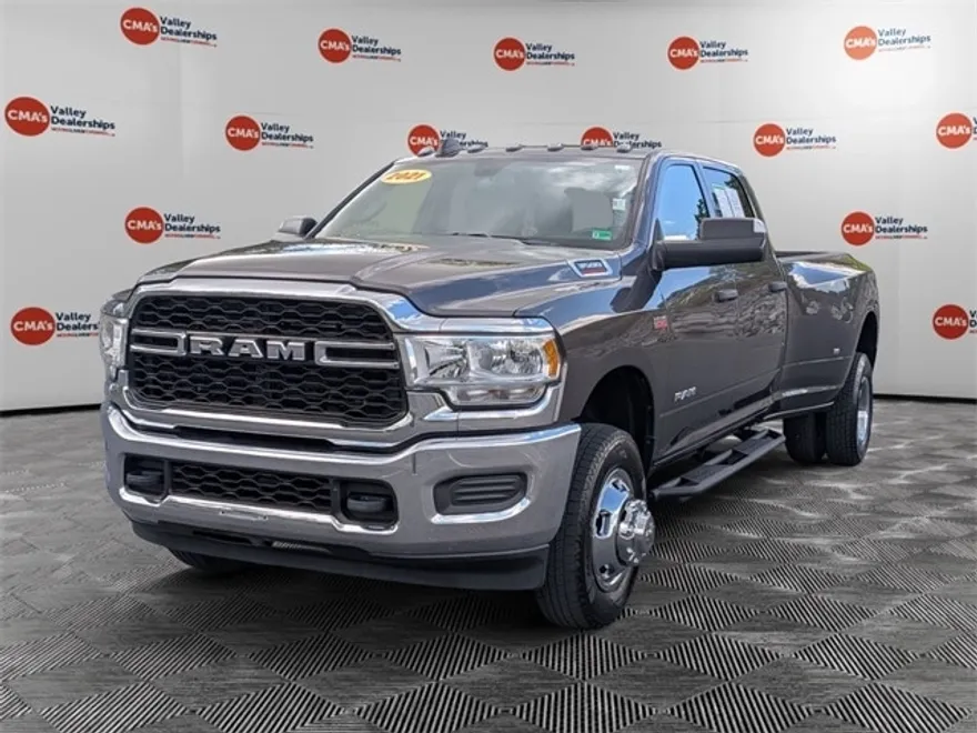 2021 Ram 3500 Tradesman photo 1