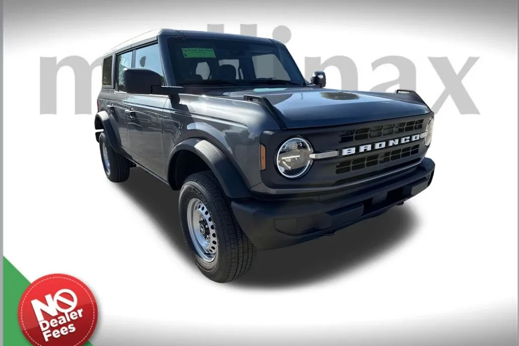 2025 Ford Bronco Base photo 1