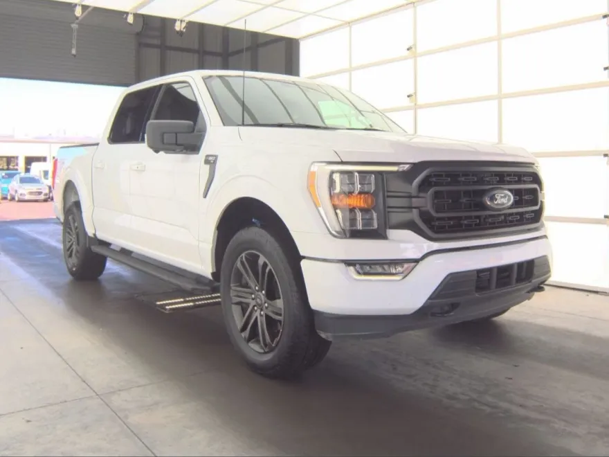 2022 Ford F-150 XLT photo 1