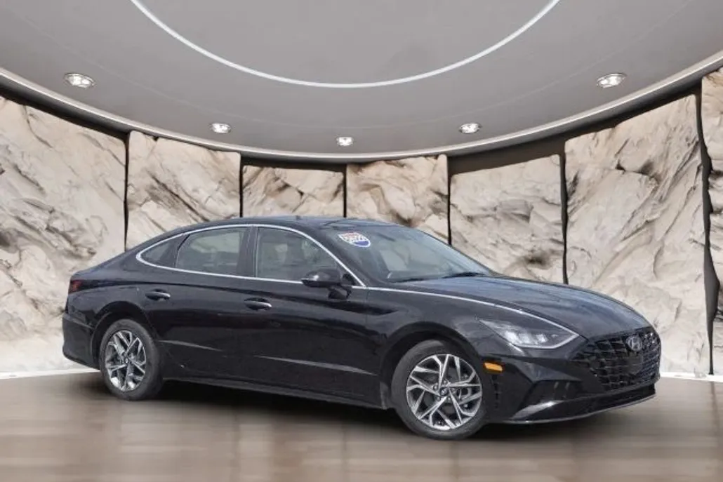 2023 Hyundai Sonata SEL photo 1