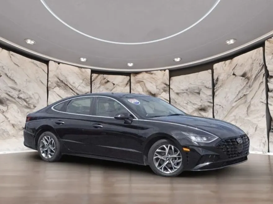 2023 Hyundai Sonata SEL photo 1