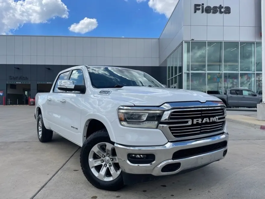 2022 Ram 1500 Laramie photo 1