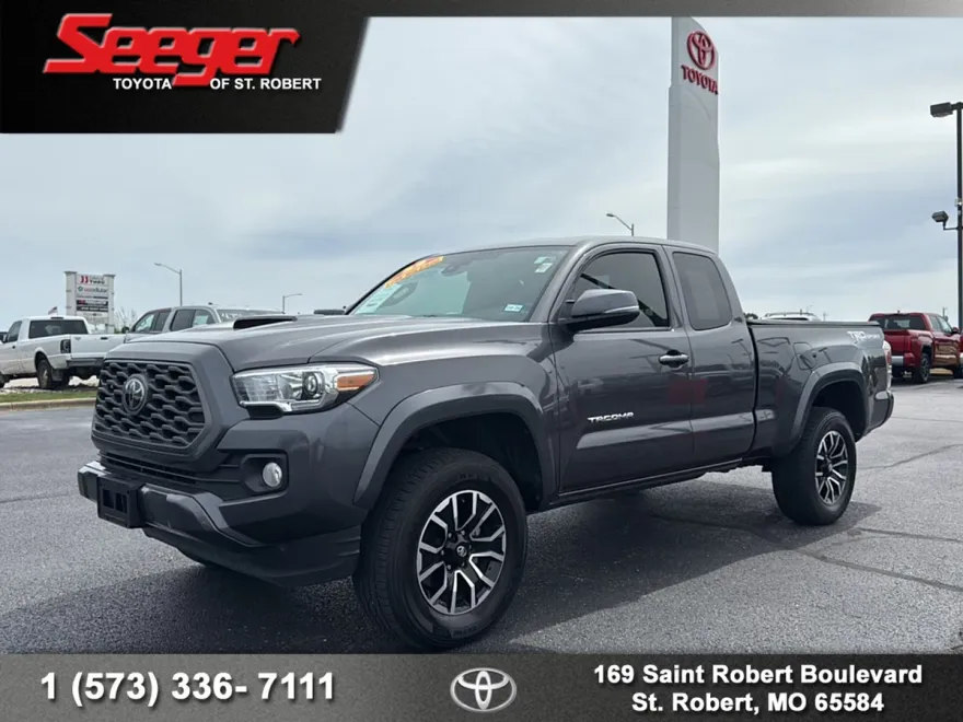 2022 Toyota Tacoma TRD Sport photo 1