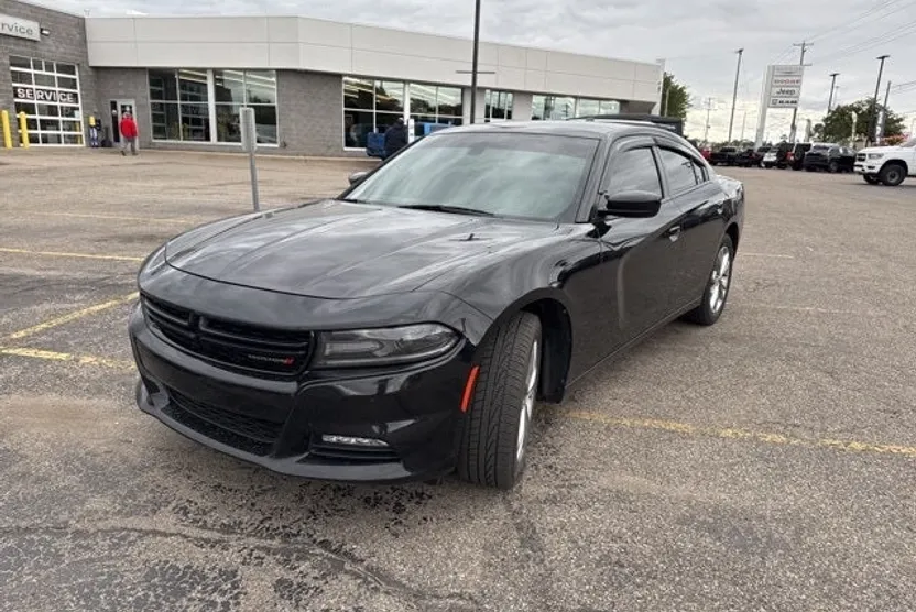 2021 Dodge Charger SXT AWD photo 1