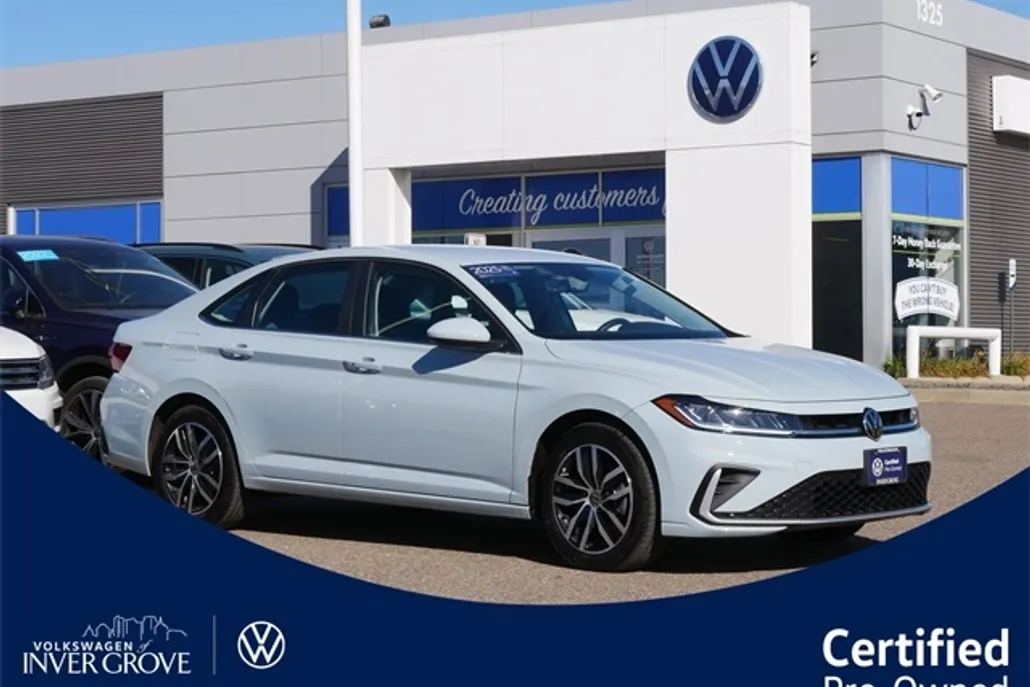 2025 Volkswagen Jetta 1.5T SE photo 1
