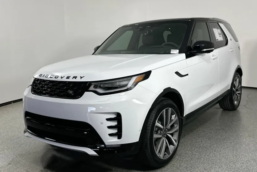 2025 Land Rover Discovery SE photo 1