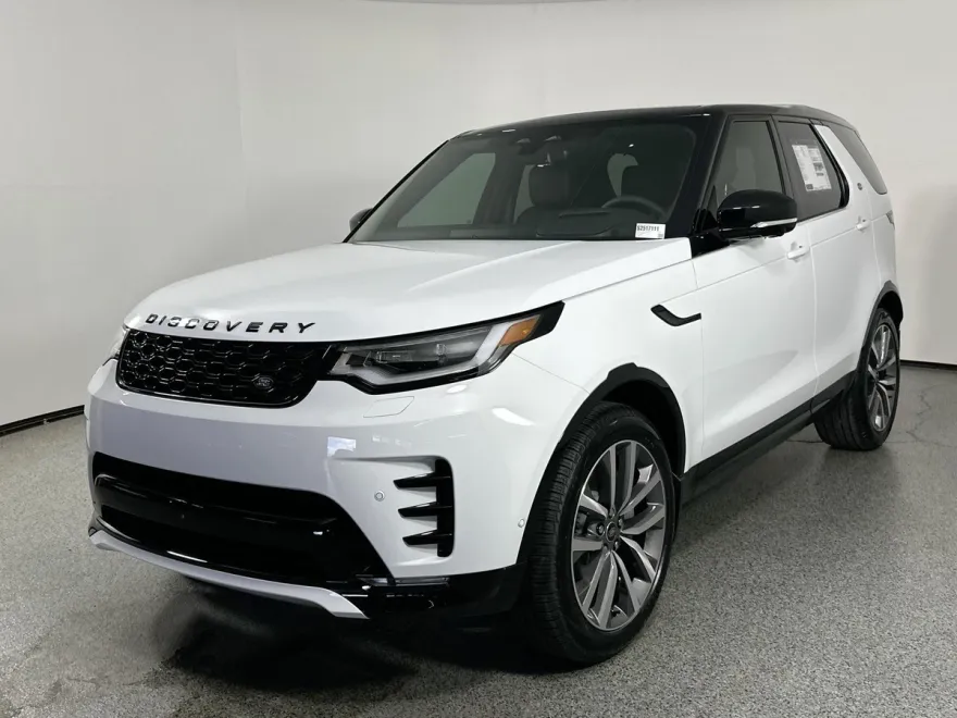 2025 Land Rover Discovery SE photo 1