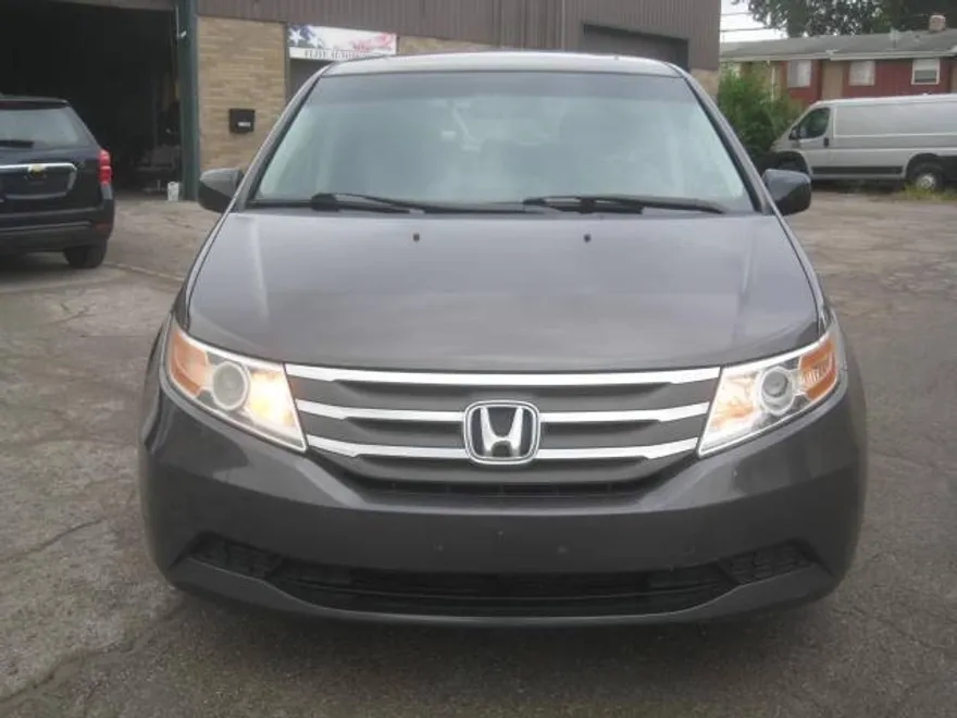 2013 Honda Odyssey EX-L photo 1