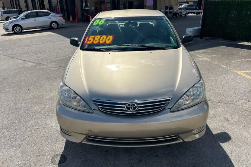 2006 Toyota Camry photo 1
