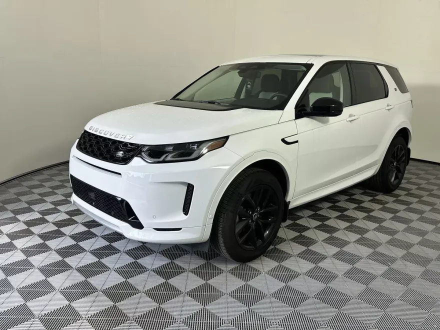 2024 Land Rover Discovery Sport S photo 1