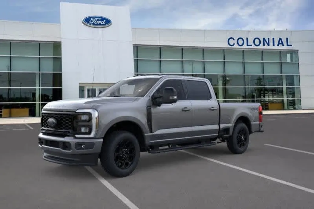 2026 Ford F-350 Lariat photo 1