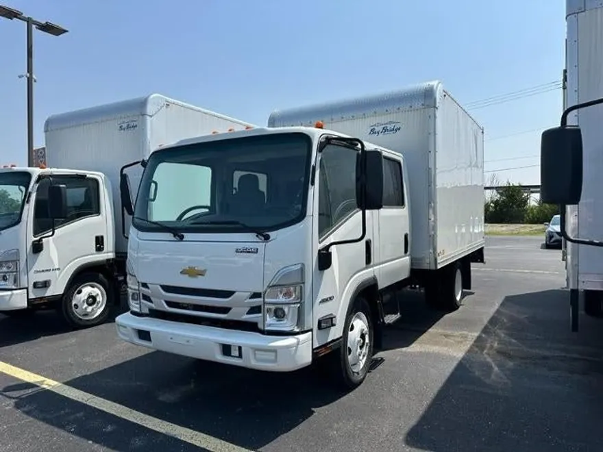 2023 Chevrolet Silverado 4500HD photo 1