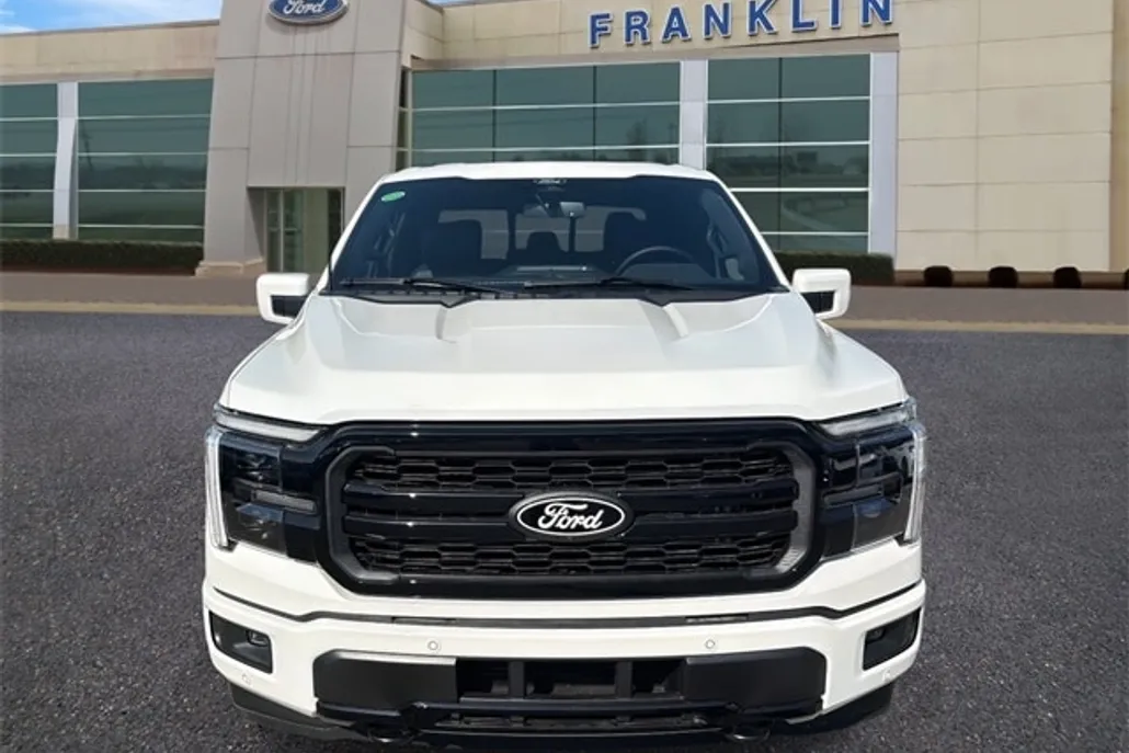 2025 Ford F-150 Lariat photo 1
