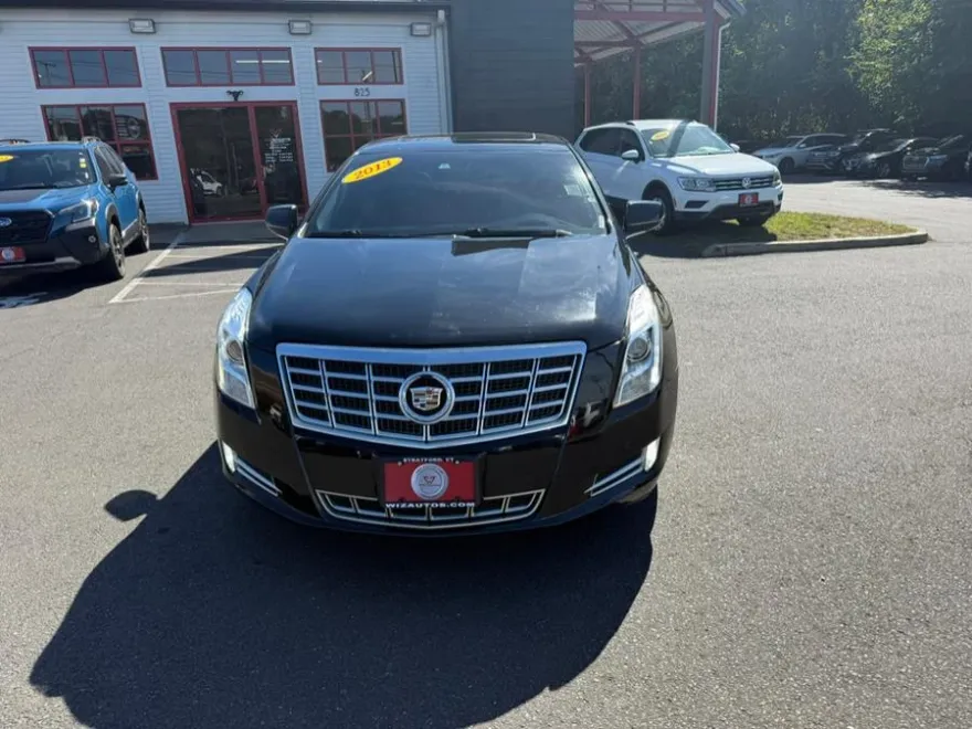 2013 Cadillac XTS Premium photo 1