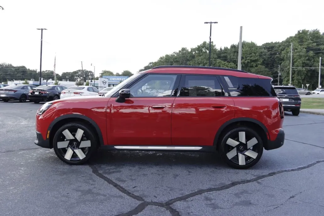 2025 Mini Countryman S photo 1