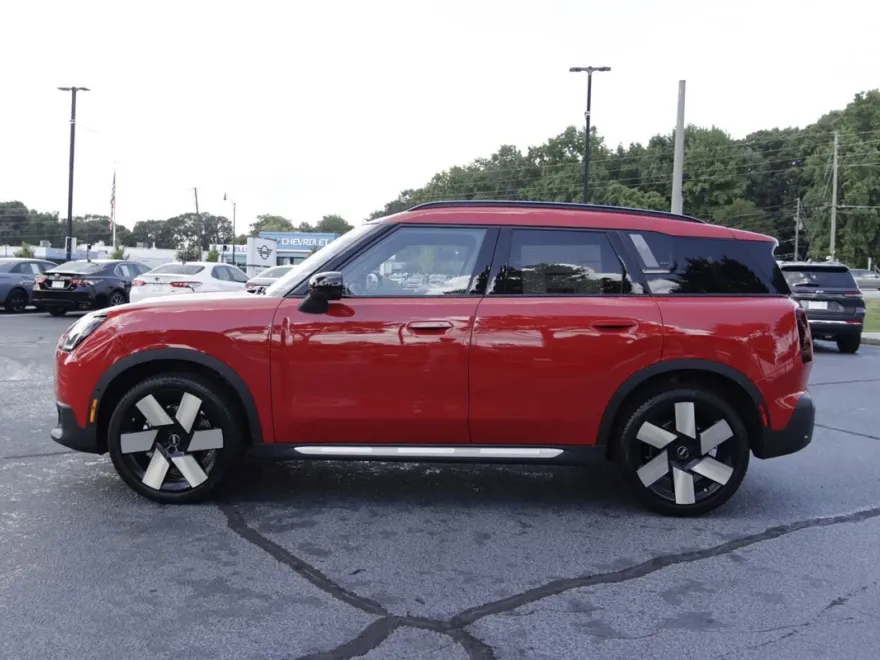 2025 Mini Countryman S photo 1