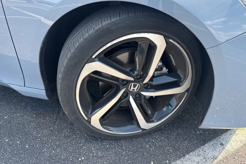 2022 Honda Accord Sport photo 1