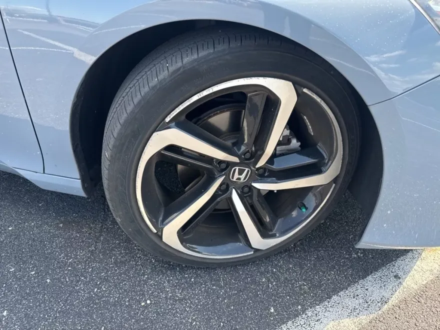 2022 Honda Accord Sport photo 1