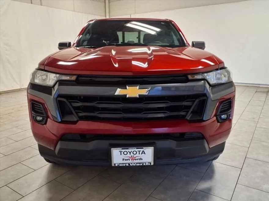 2023 Chevrolet Colorado LT photo 1