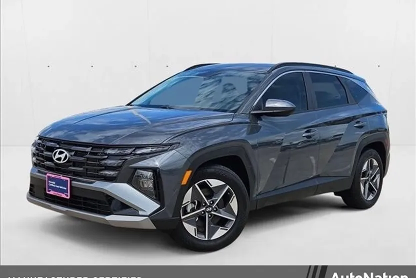 2025 Hyundai Tucson SEL photo 1