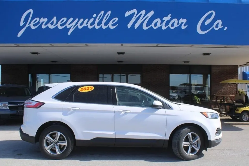 2023 Ford Edge SEL photo 1