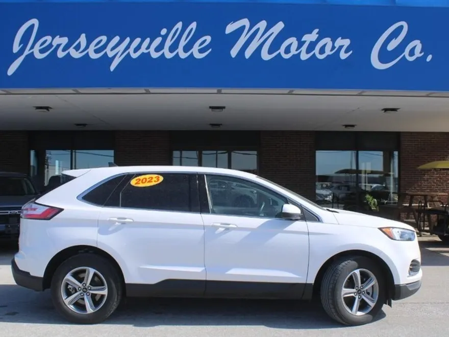 2023 Ford Edge SEL photo 1