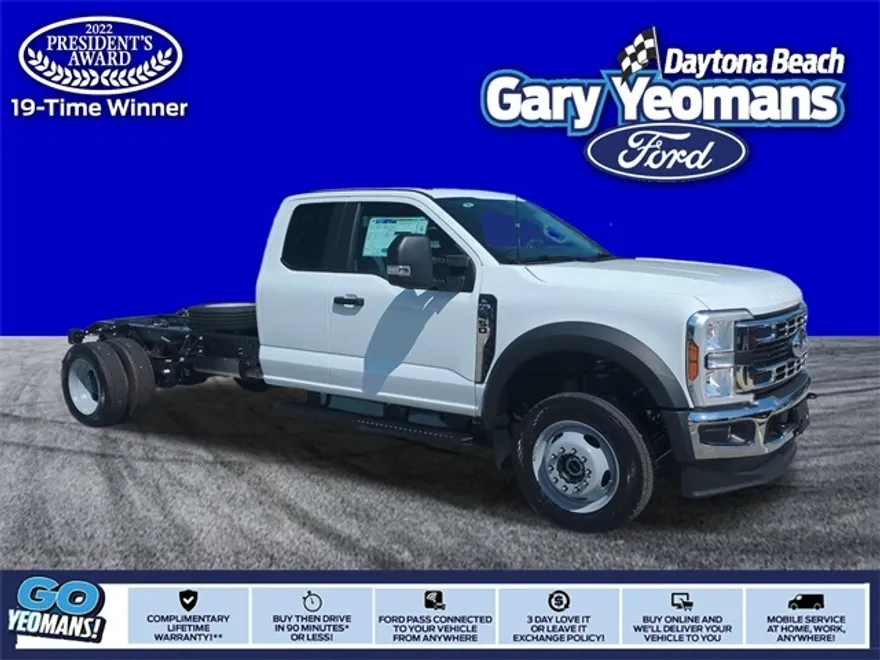 2025 Ford F-450 XL photo 1