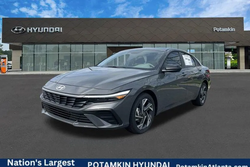 2025 Hyundai Elantra SEL Sport photo 1