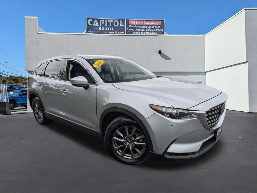 2023 Mazda CX-9 Touring photo 1