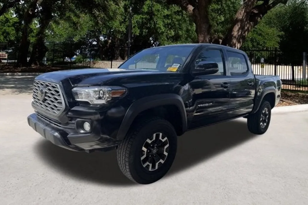 2023 Toyota Tacoma TRD Sport photo 1