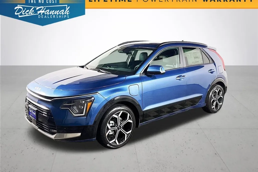 2025 Kia Niro Plug-In Hybrid SX Touring photo 1