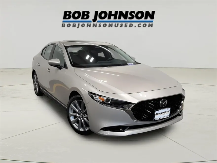 2025 Mazda Mazda3 2.5 s Preferred photo 1