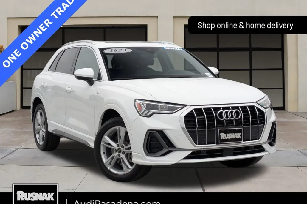 2023 Audi Q3 S line Premium photo 1