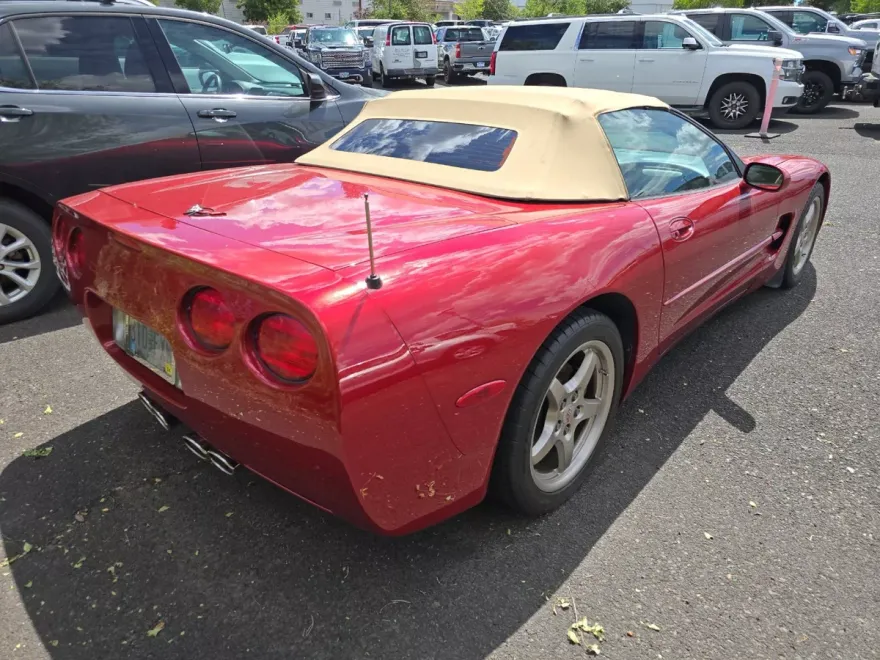 1999 Chevrolet Corvette photo 1
