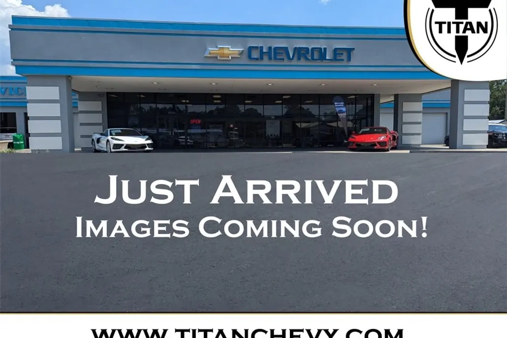 2023 Chevrolet Silverado 1500 LT photo 1
