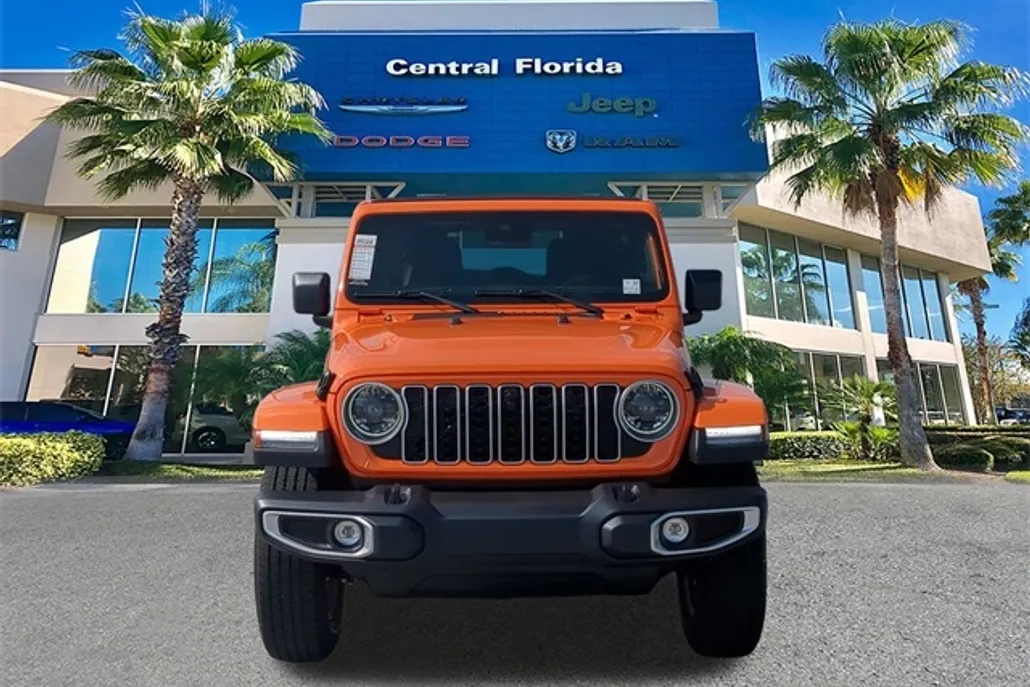2025 Jeep Wrangler Sahara photo 1