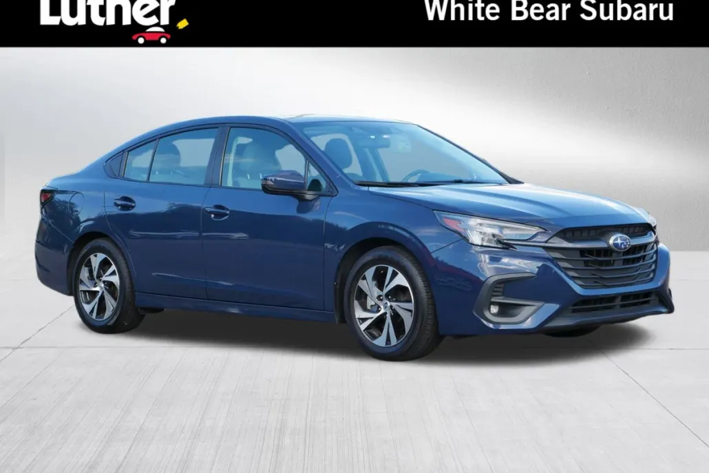 2023 Subaru Legacy Premium photo 1